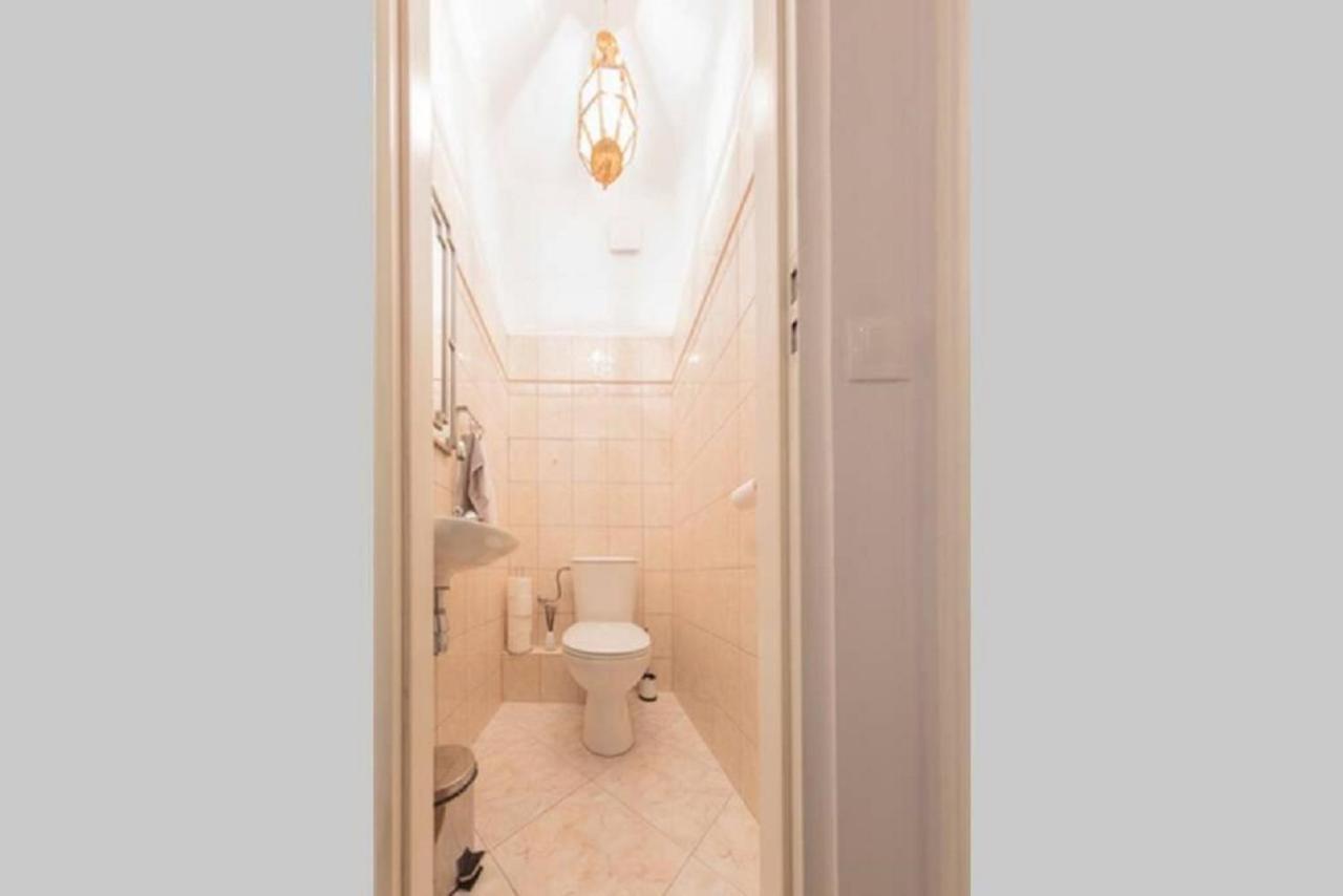 Super Luxury And Cozy- Golden Apartments- City Center Варшава Екстериор снимка