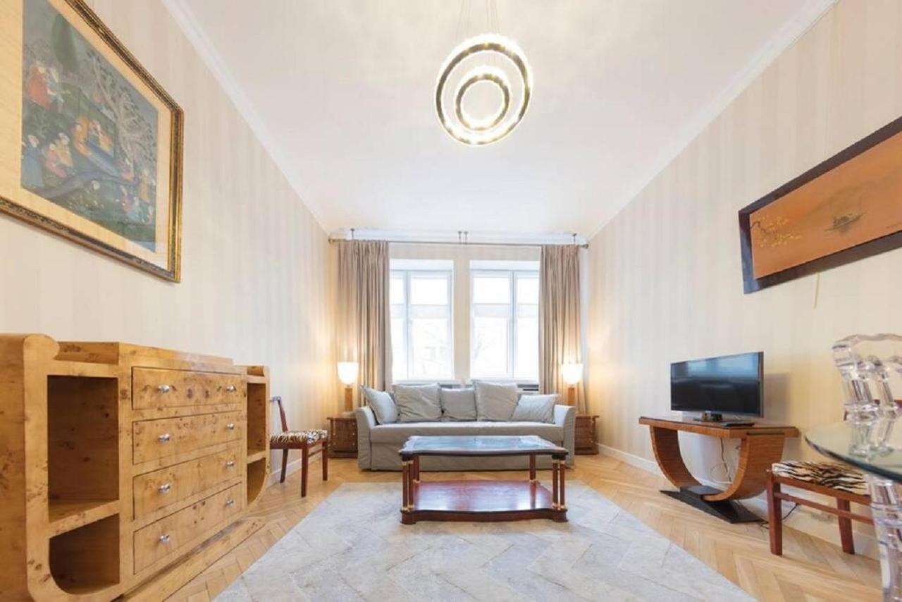 Super Luxury And Cozy- Golden Apartments- City Center Варшава Екстериор снимка